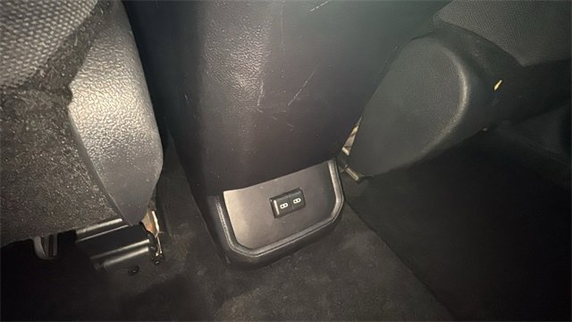 Used 2024 Toyota Highlander LE image 21