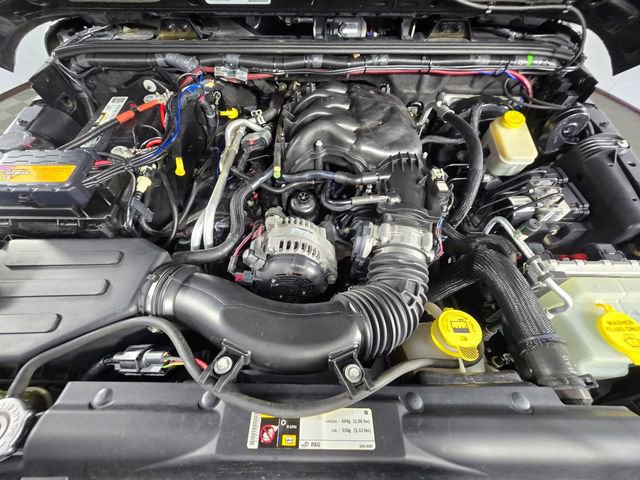 Used 2015 Jeep Wrangler Unlimited Sahara w/ Max Tow Package image 13