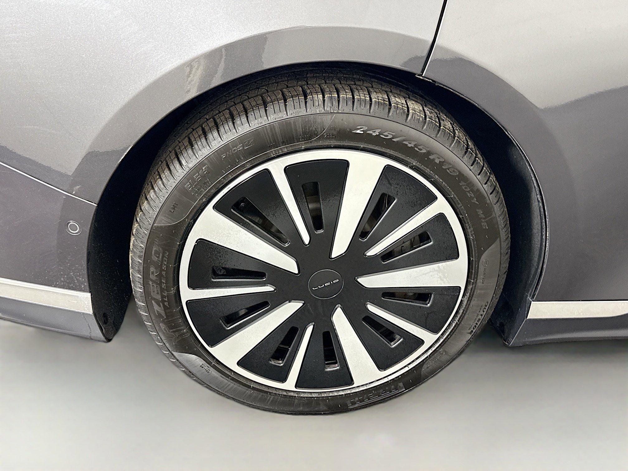 Used 2023 Lucid Air Pure image 32