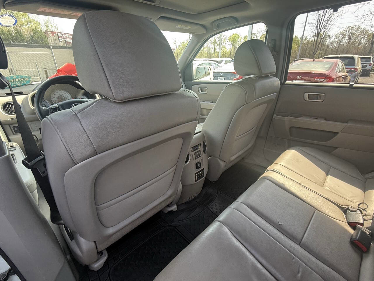 Used 2013 Honda Pilot Touring image 21