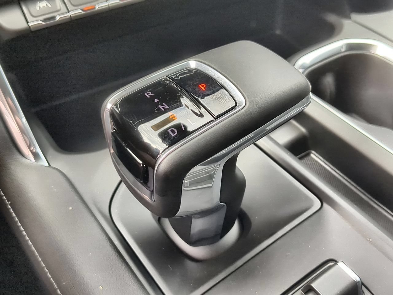 New 2026 GMC Sierra 1500 Denali w/ Denali Reserve Package AWD/4WD image 16