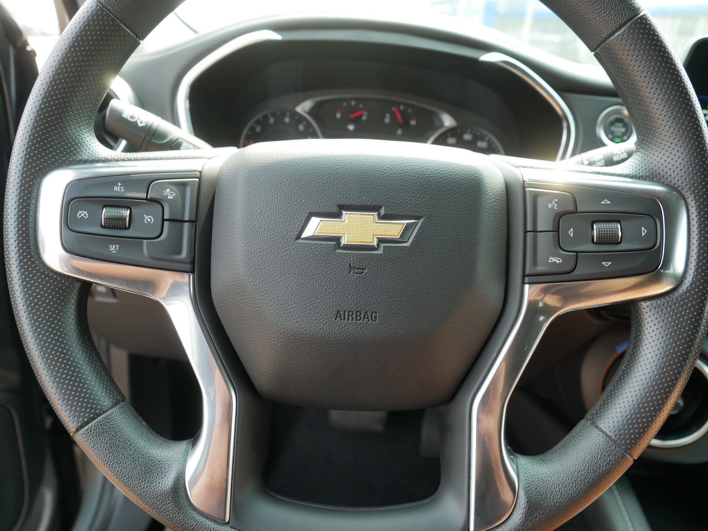 Used 2025 Chevrolet Blazer LT AWD/4WD image 25