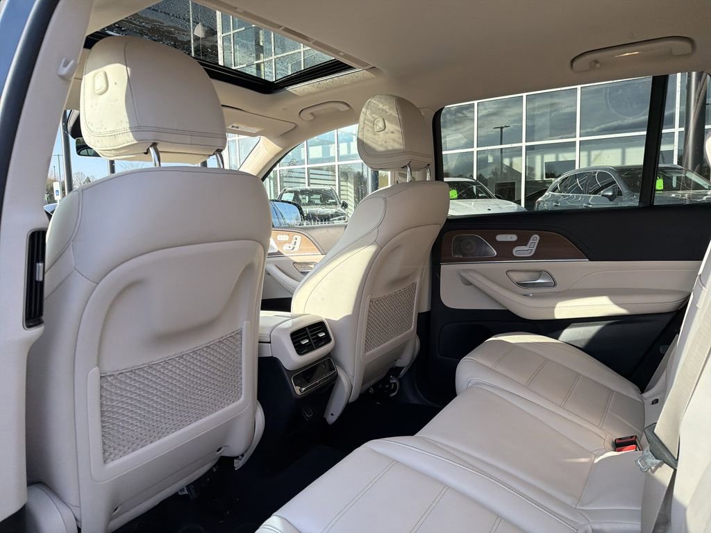 Certified 2022 Mercedes-Benz GLS 450 4MATIC image 13