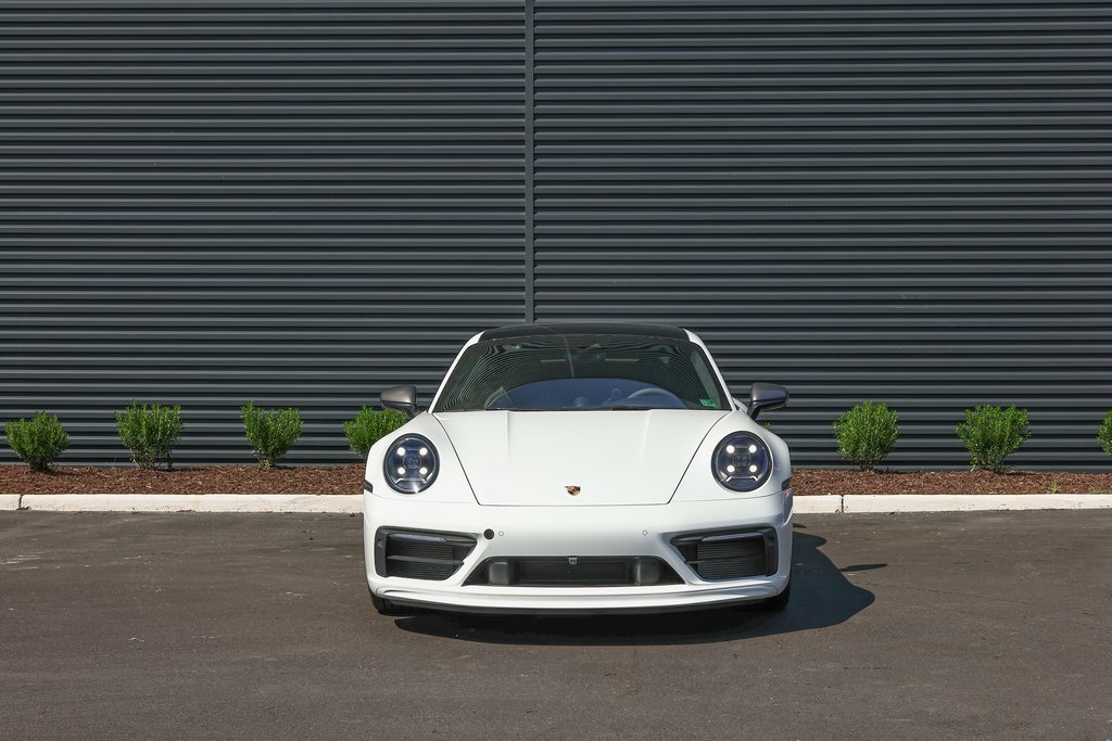 Used 2024 Porsche 911 Carrera T image 10