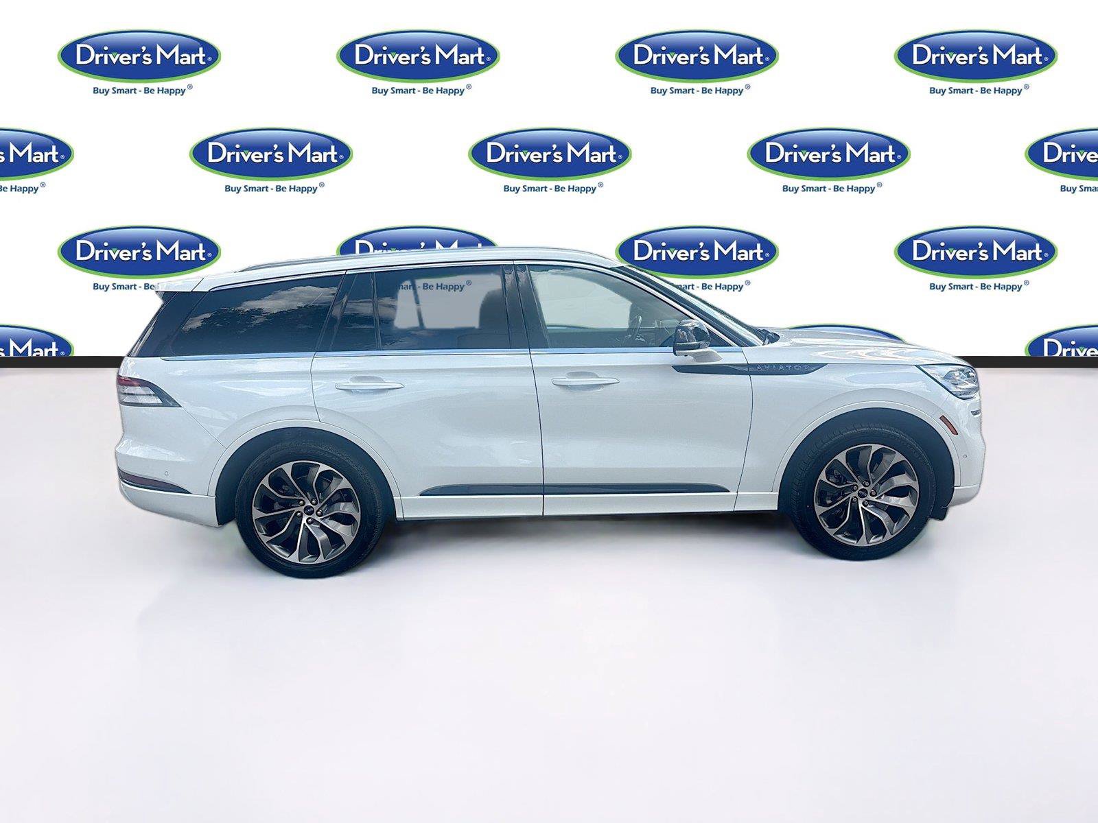 Used 2022 Lincoln Aviator Grand Touring w/ Equipment Group 301A AWD/4WD image 8