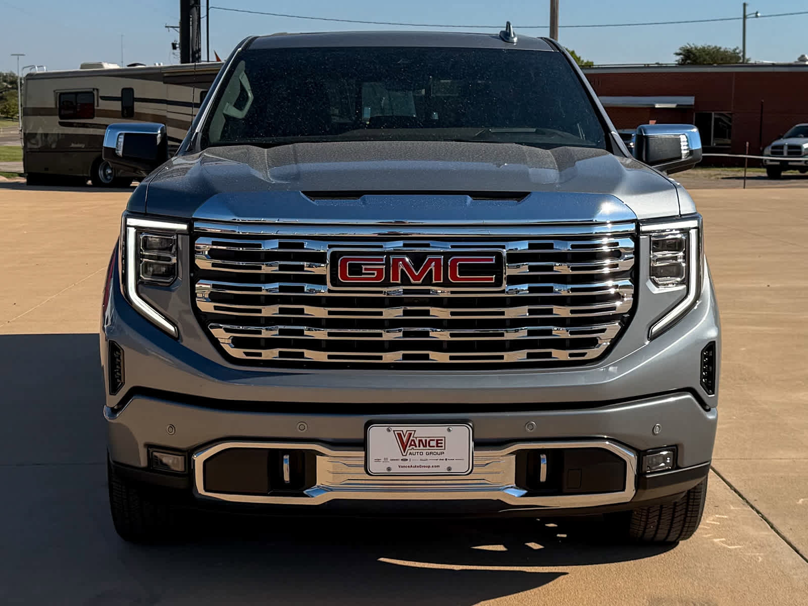 New 2026 GMC Sierra 1500 Denali w/ Denali Reserve Package image 2