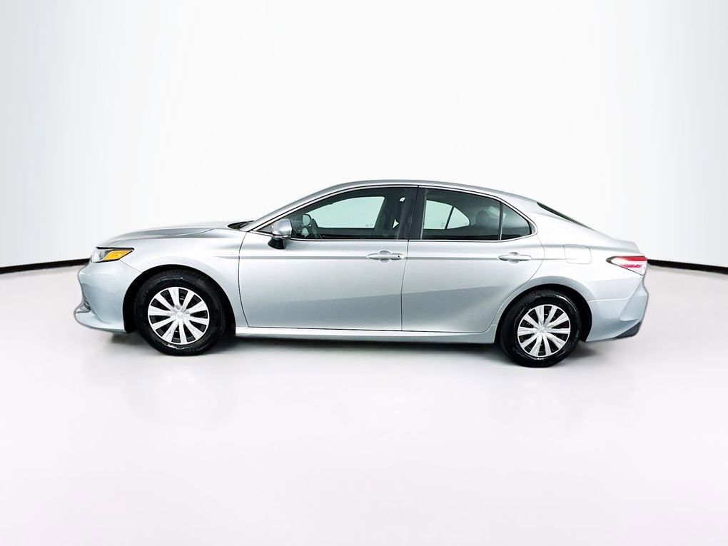 Used 2018 Toyota Camry LE w/ Audio Package image 6