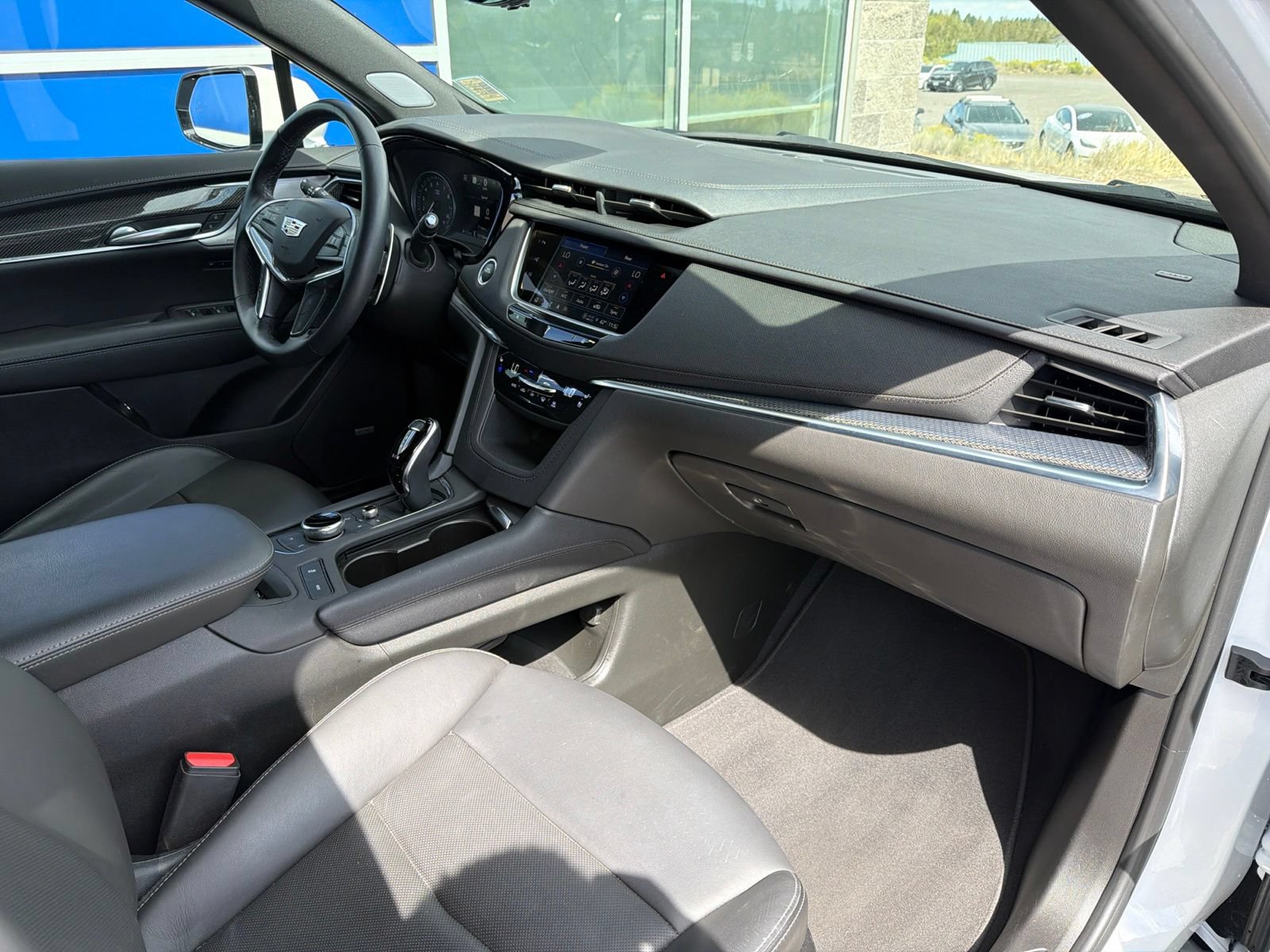 Used 2024 Cadillac XT5 Sportv w/ Technology Package AWD/4WD image 27
