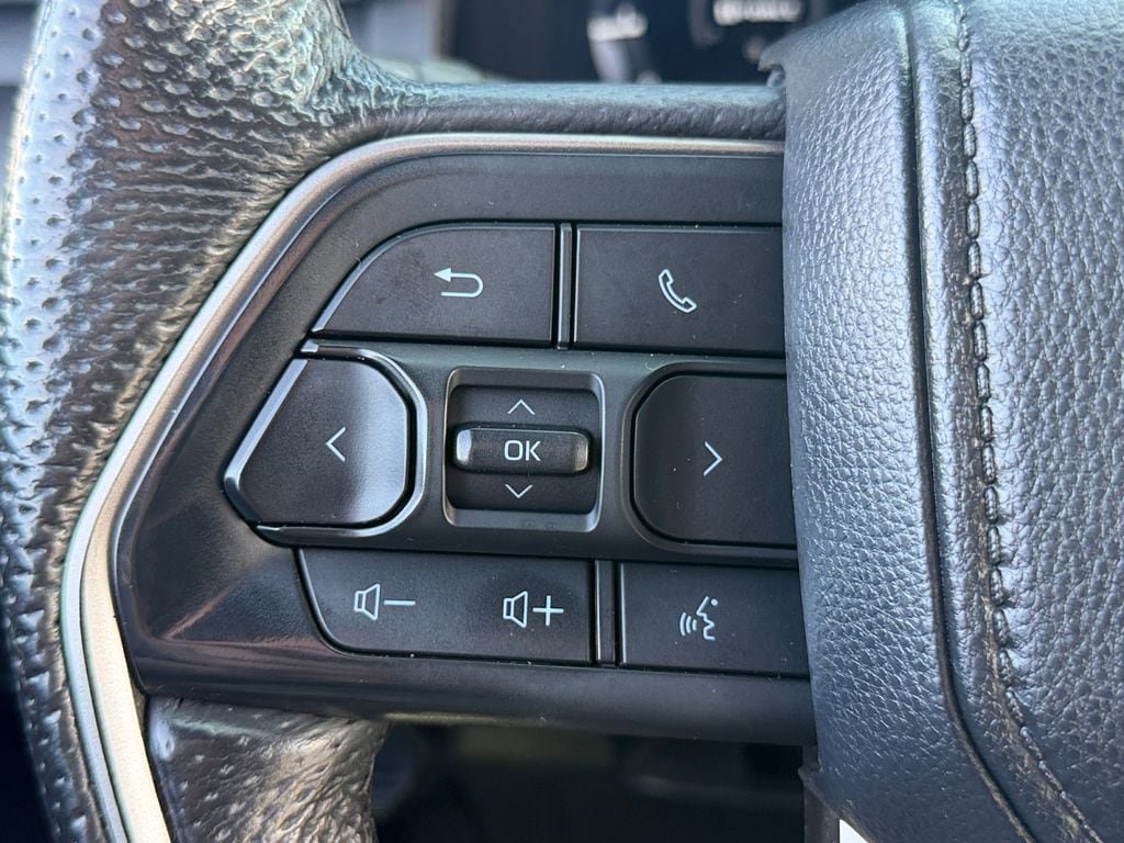 Used 2024 Toyota Tacoma TRD Off-Road w/ TRD Off Road Upgrade Package image 24