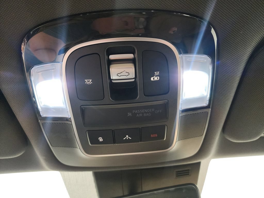 Used 2021 Hyundai Sonata Limited FWD image 23