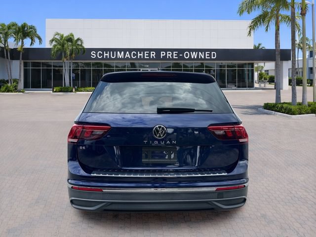 Certified 2024 Volkswagen Tiguan SE FWD image 6