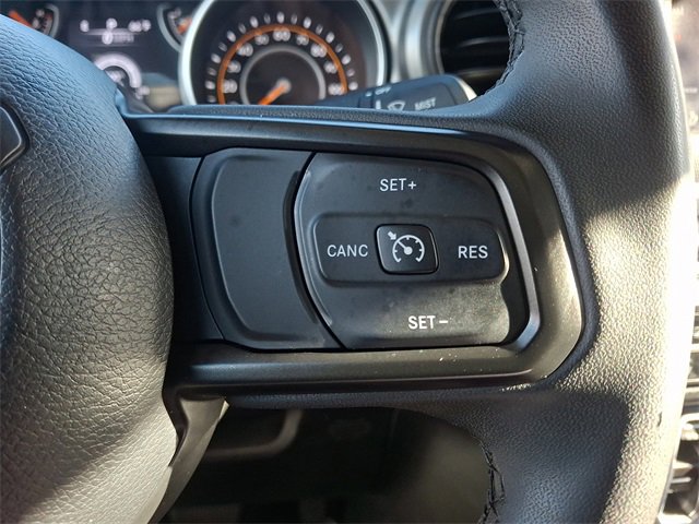 Used 2023 Jeep Gladiator Sport image 21