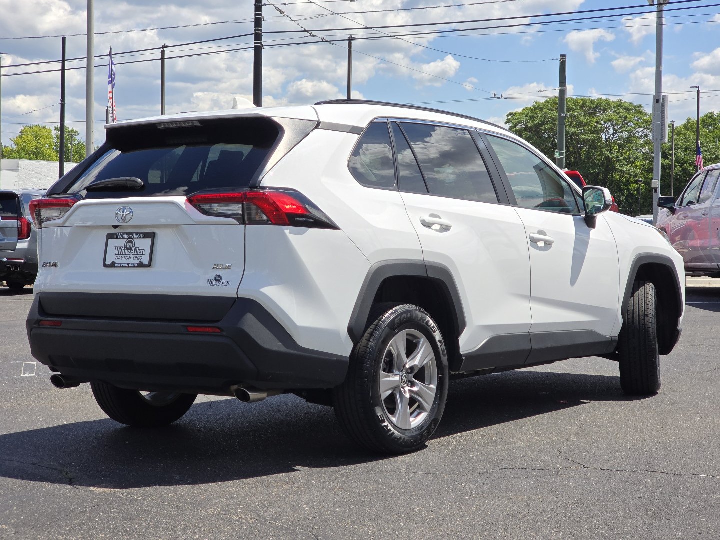 Used 2024 Toyota RAV4 XLE FWD image 20