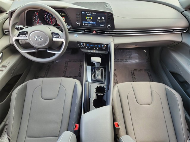 Certified 2023 Hyundai Elantra SEL image 19