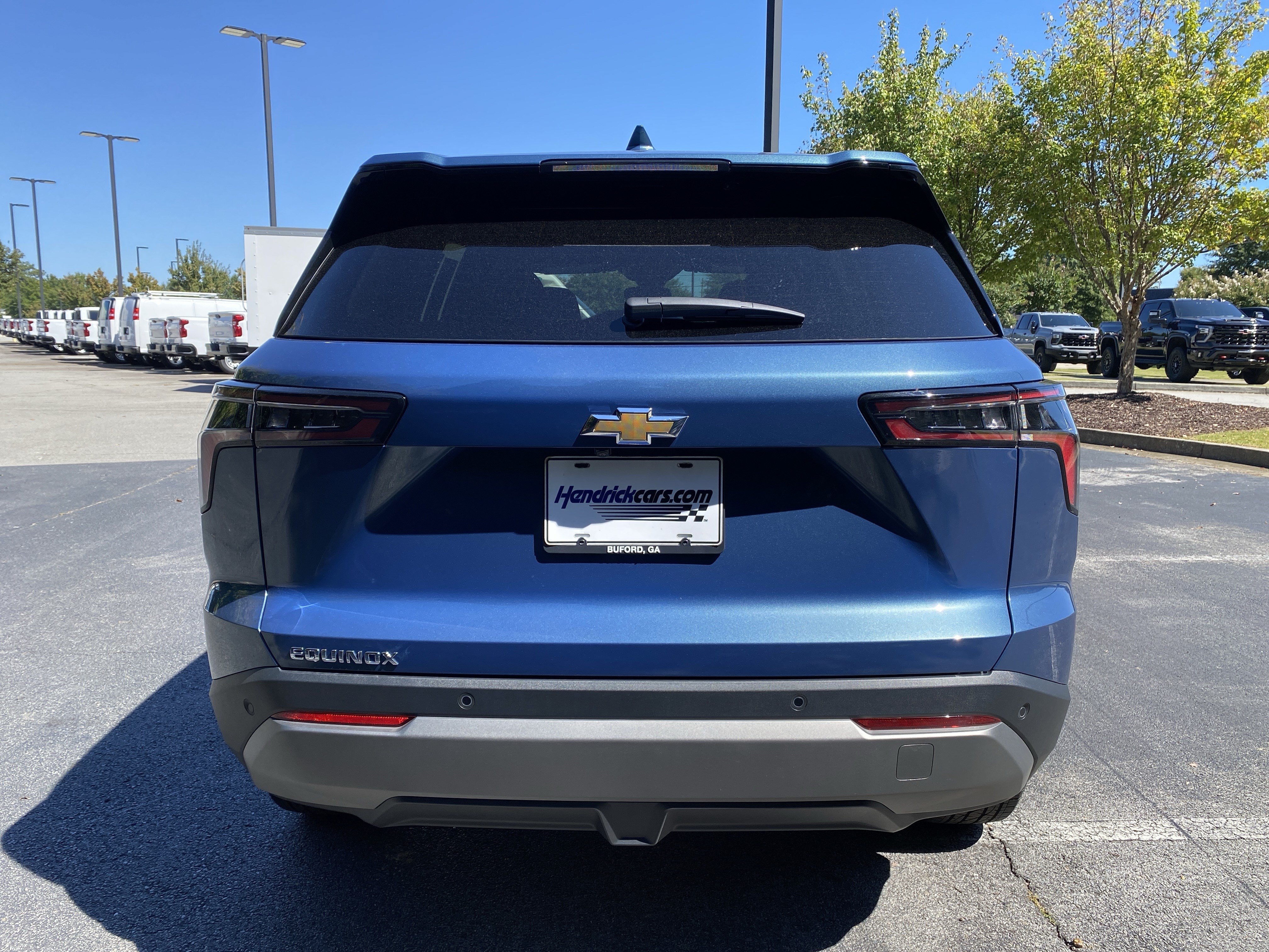 Used 2027 Chevrolet Equinox LT FWD image 8