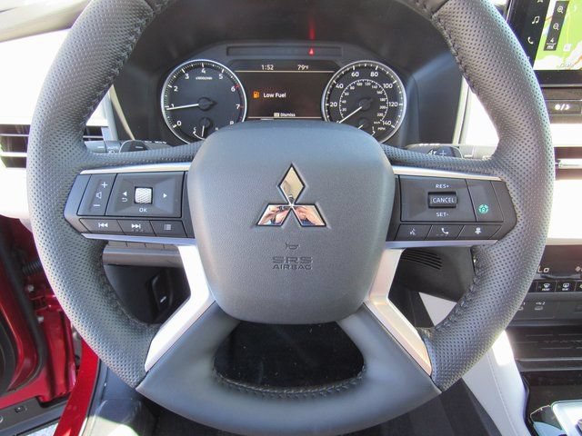 New 2026 Mitsubishi Outlander SE FWD image 21
