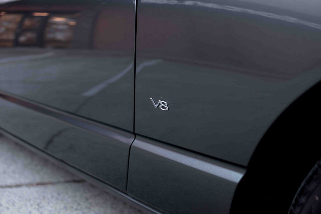 Used 2003 Ford Thunderbird Deluxe image 24