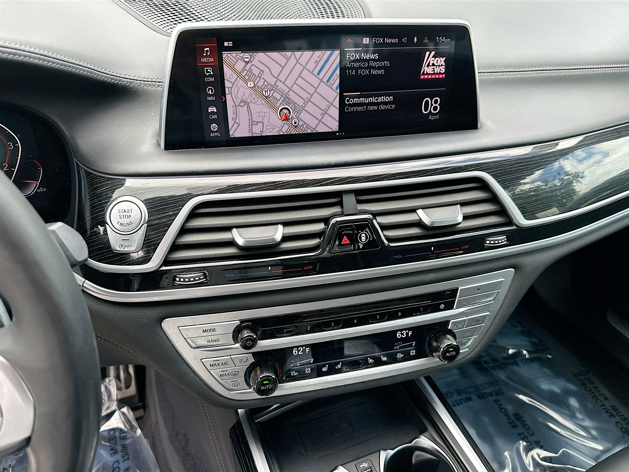 Used 2020 BMW 750i xDrive w/ Executive Package AWD/4WD image 13