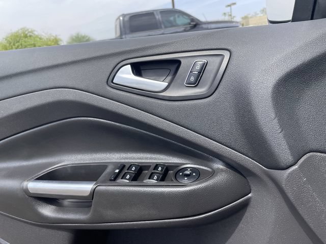 Used 2016 Ford Escape SE FWD image 21