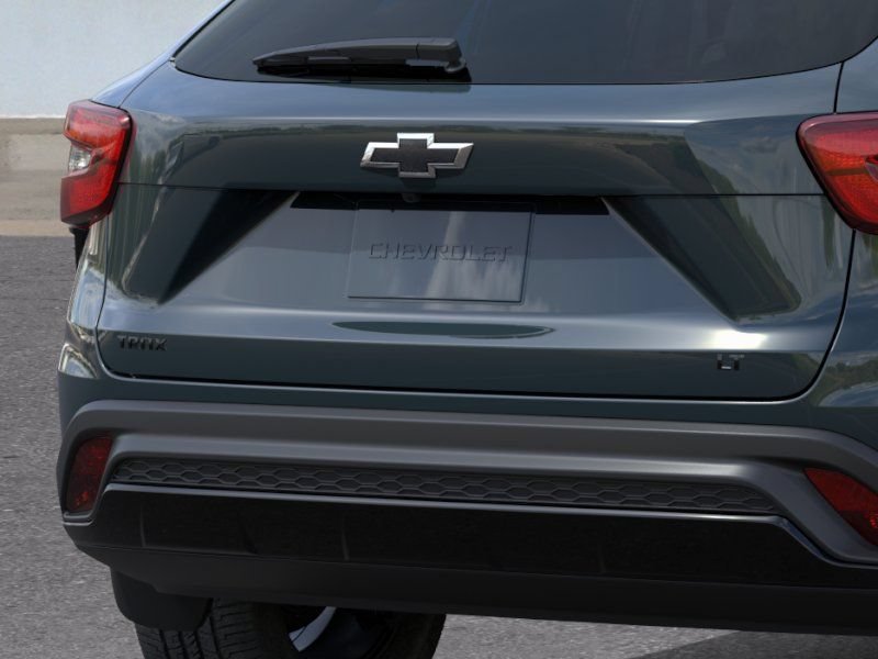 New 2026 Chevrolet Trax LT w/ Midnight Edition FWD image 14