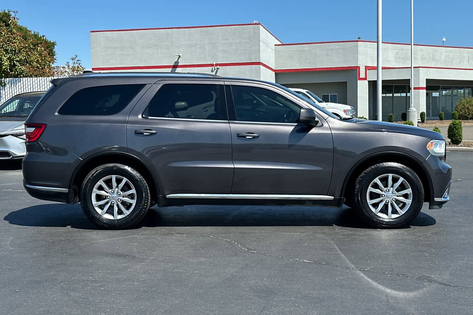 Used 2017 Dodge Durango SXT w/ Quick Order Package 23B RWD image 6