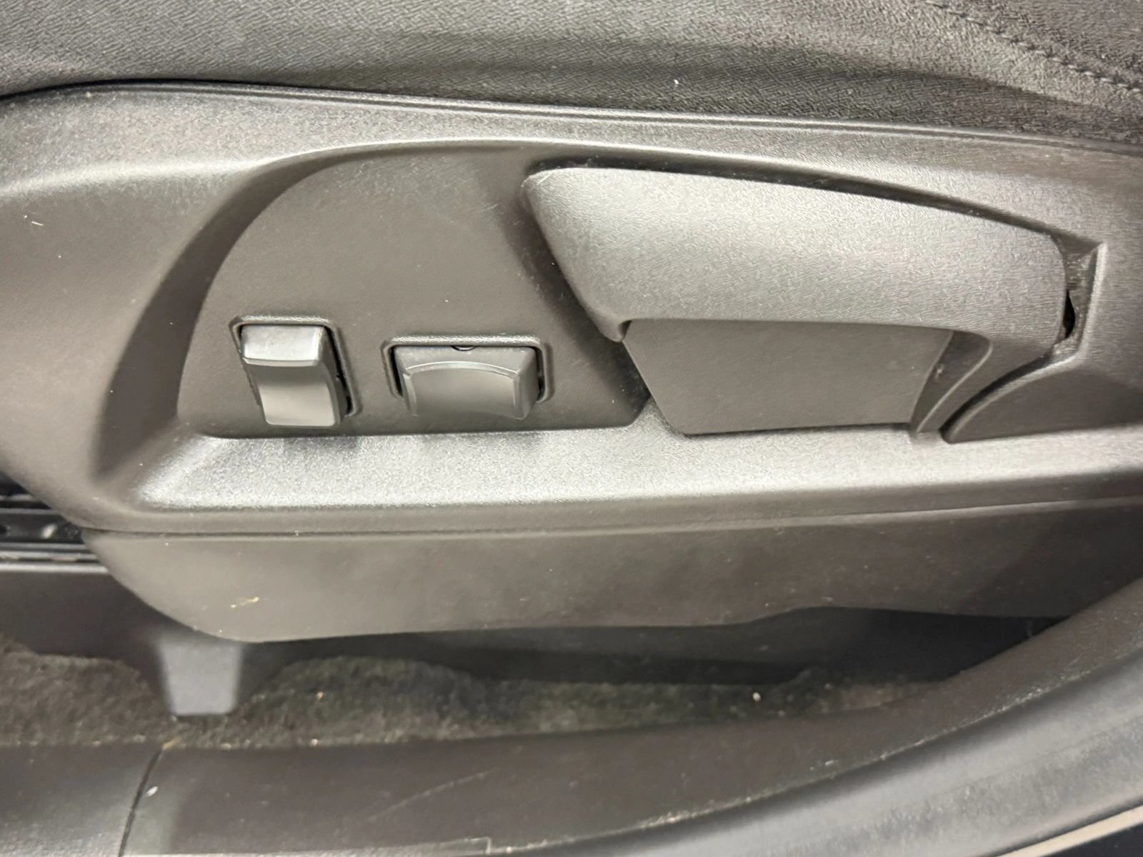 Used 2017 GMC Terrain SLE FWD image 23