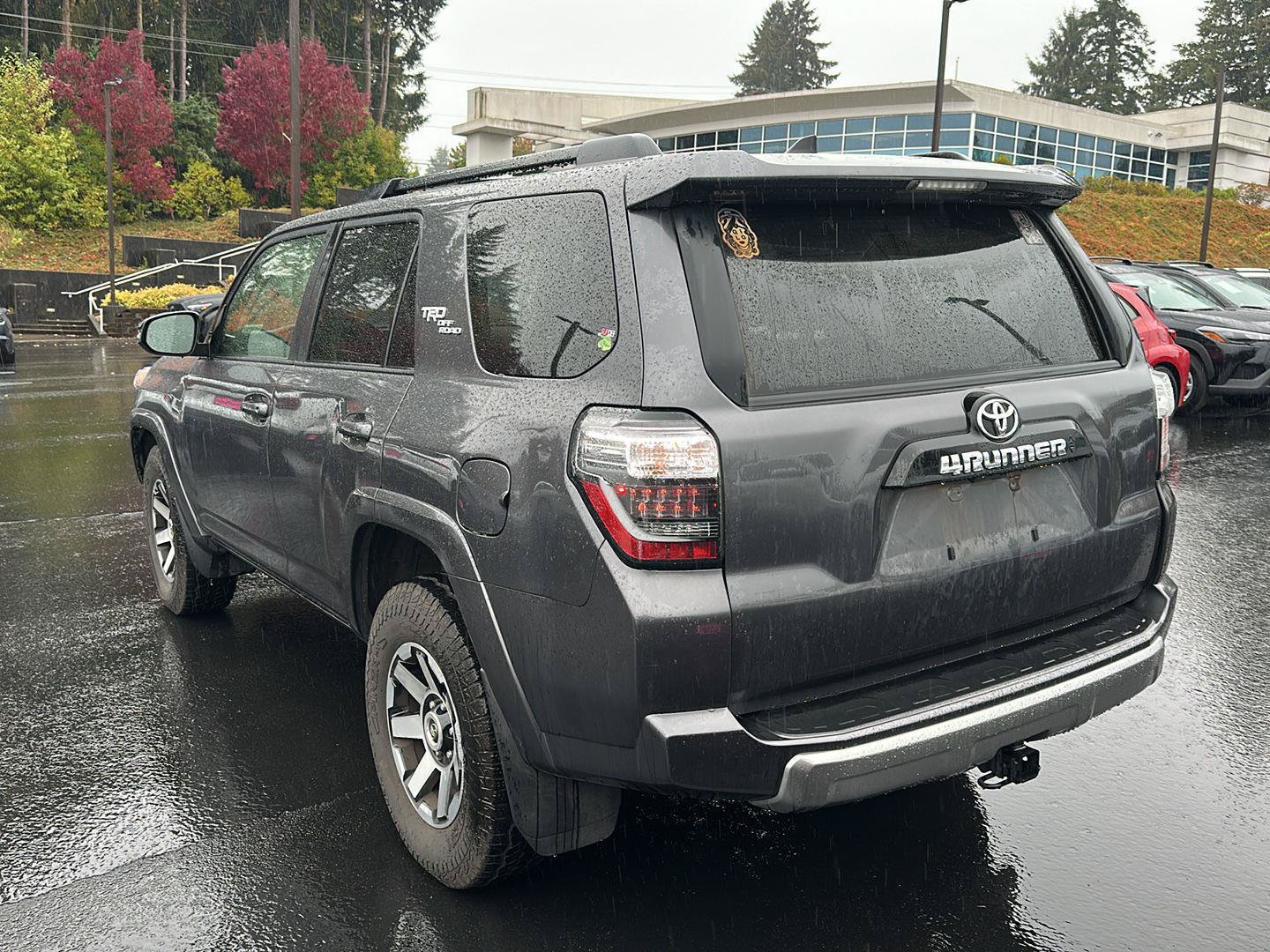 Used 2023 Toyota 4Runner TRD Off-Road Premium w/ Off Road Premium Plus Package AWD/4WD image 2
