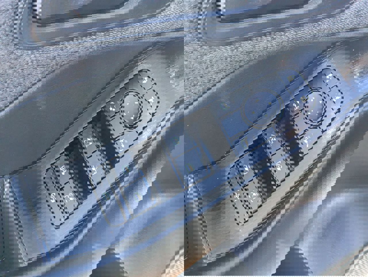 Certified 2023 Nissan Rogue S image 22