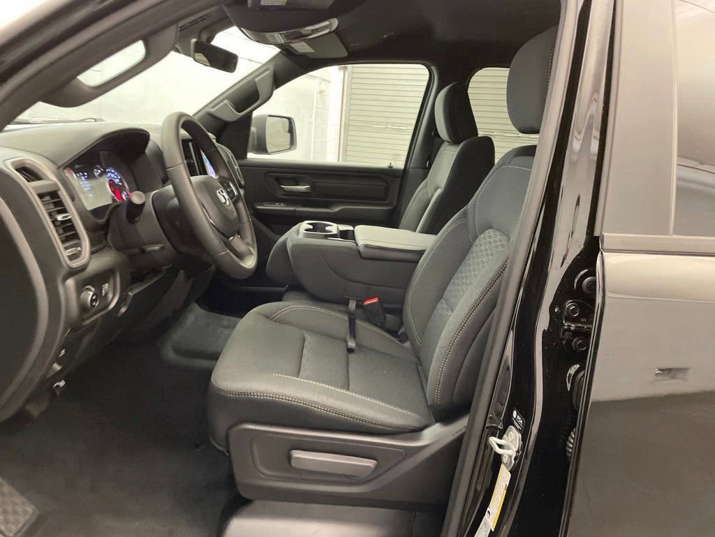 New 2026 RAM 1500 Express RWD image 15