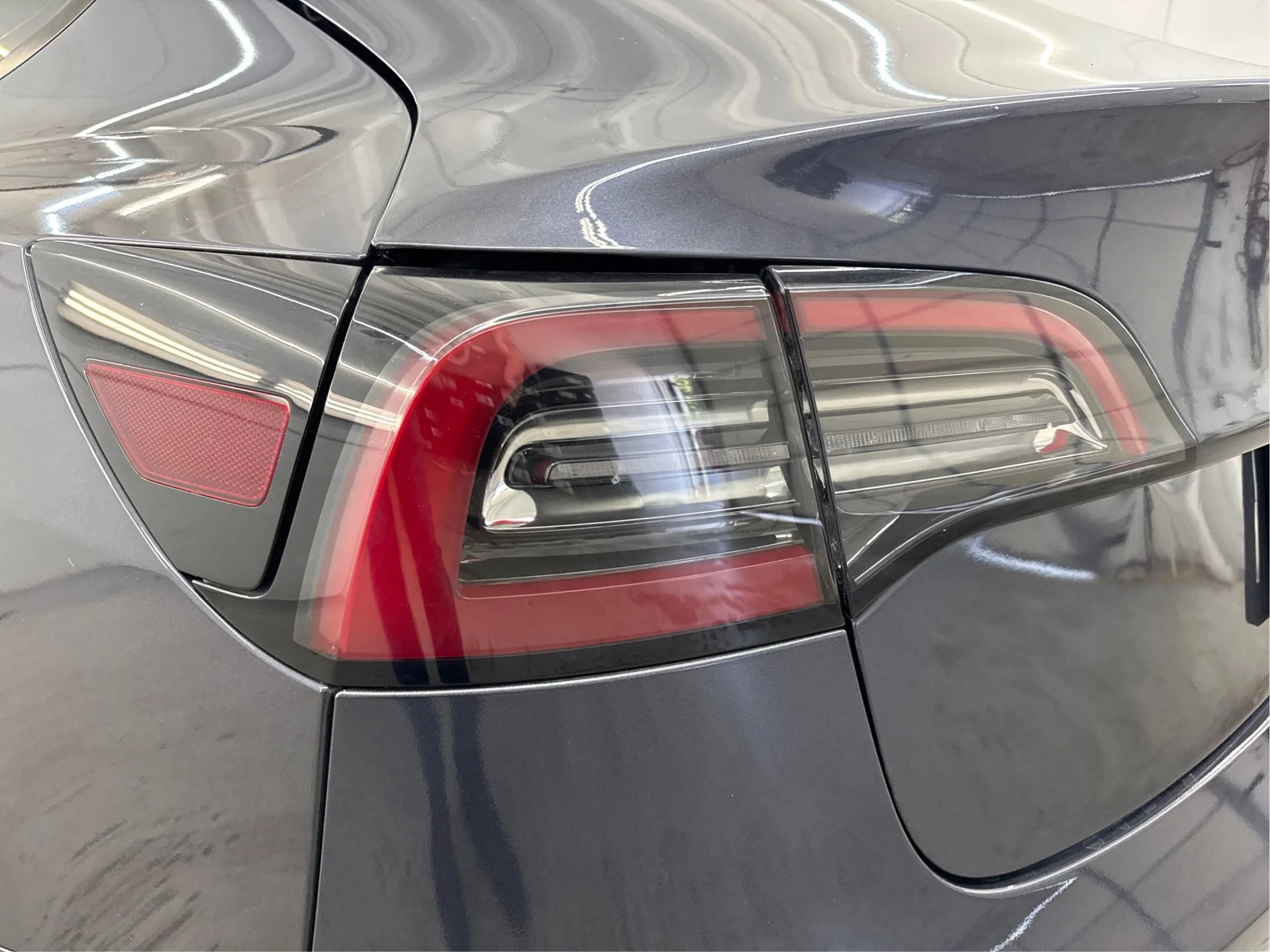 Used 2023 Tesla Model 3 Standard Range RWD image 32