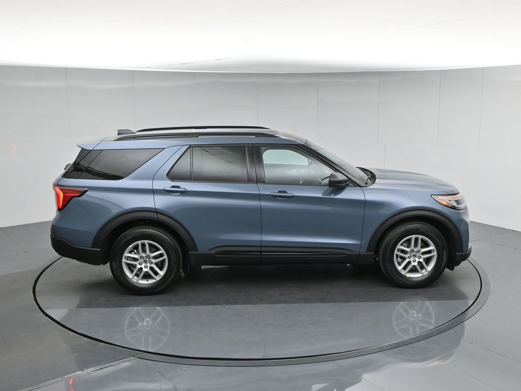 New 2026 Ford Explorer Active RWD image 39