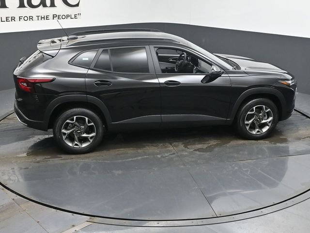 New 2026 Chevrolet Trax LT image 17