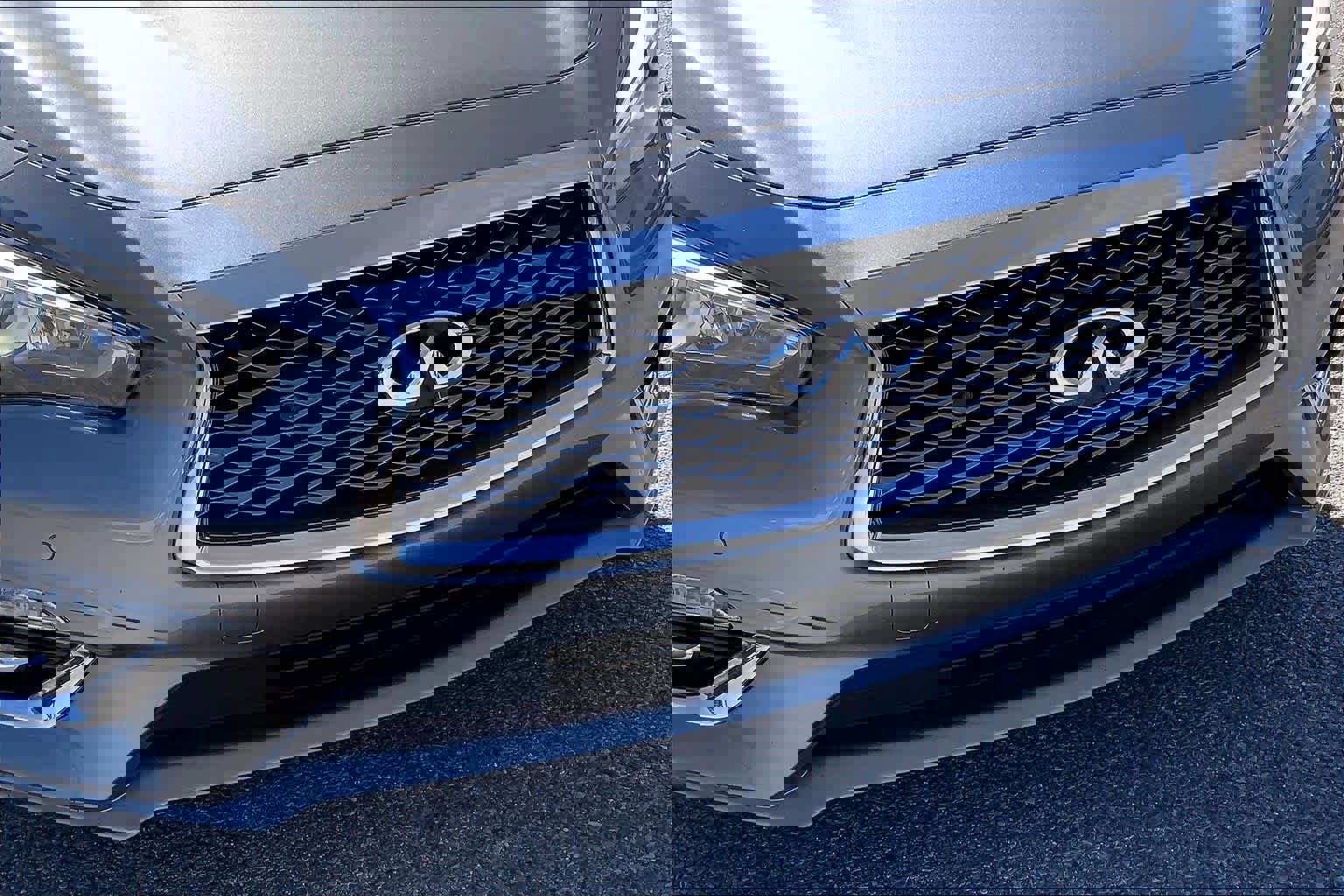 Used 2022 INFINITI Q50 Luxe w/ Cargo Package image 30