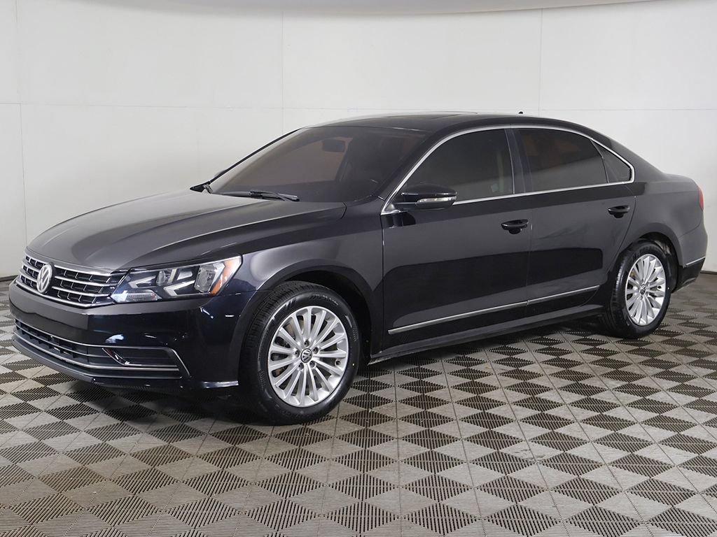 Used 2017 Volkswagen Passat 1.8T SE FWD image 7