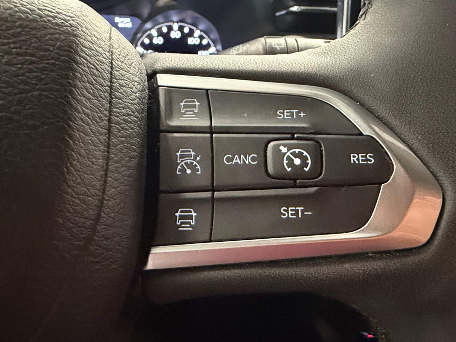 Used 2024 Jeep Compass Limited AWD/4WD image 44