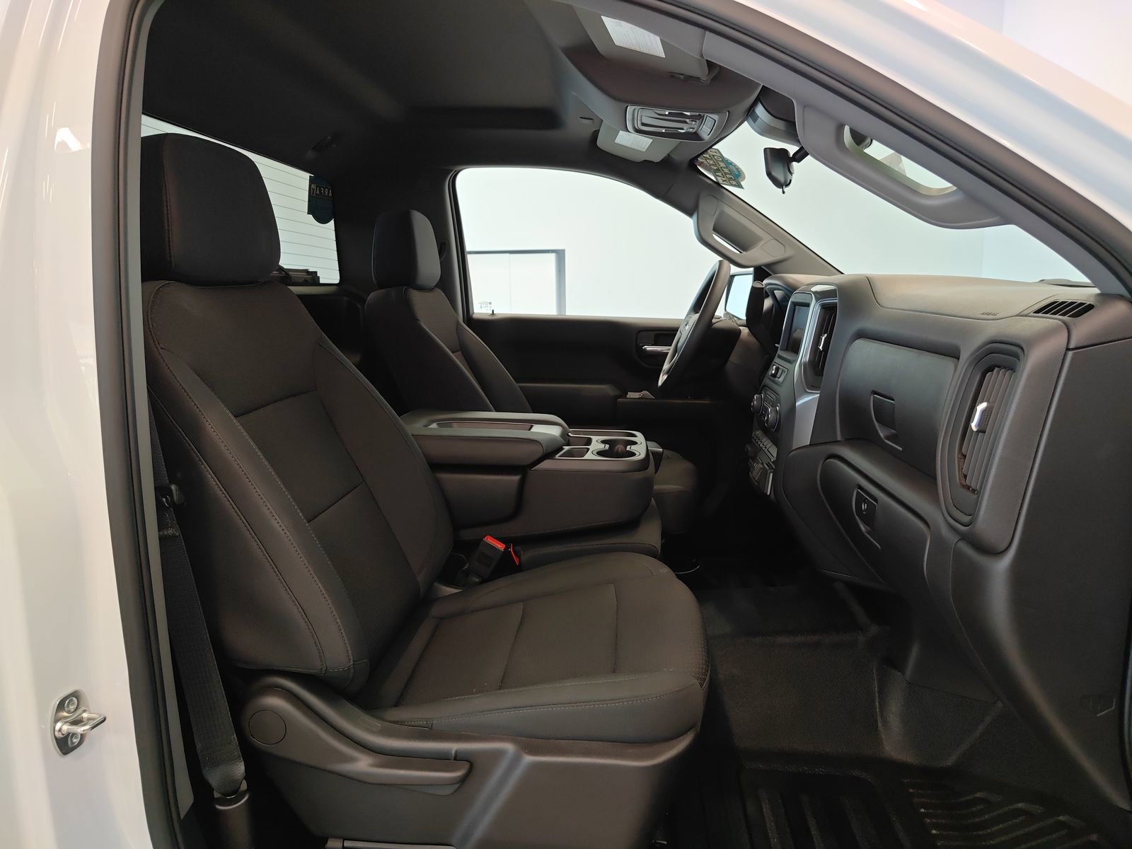 Used 2025 Chevrolet Silverado 1500 W/T w/ WT Safety Package image 15