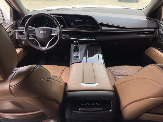 Used 2022 Cadillac Escalade ESV Premium Luxury AWD/4WD image 10