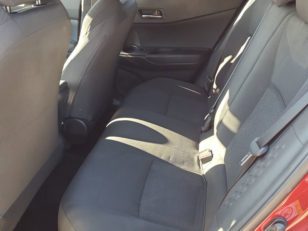 Used 2018 Toyota C-HR image 13