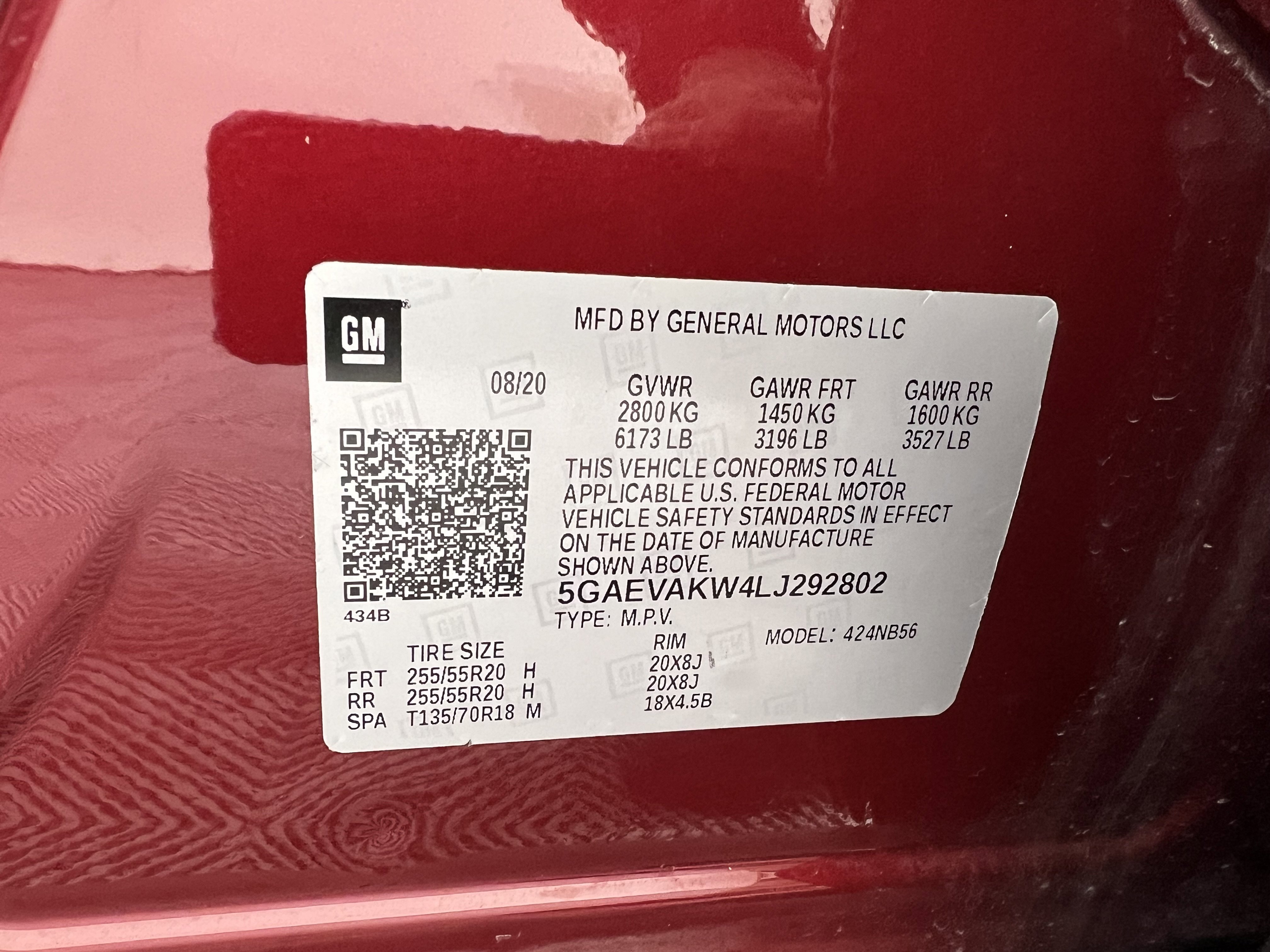 Used 2020 Buick Enclave Essence w/ Sport Touring Edition image 35