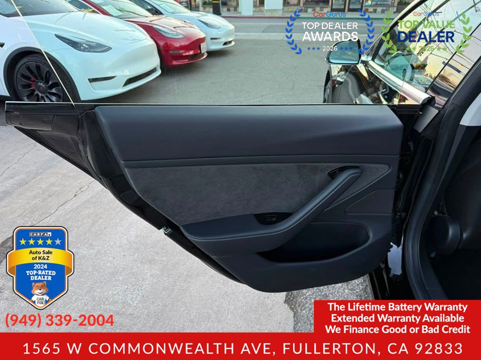 Used 2018 Tesla Model 3 Long Range RWD image 22