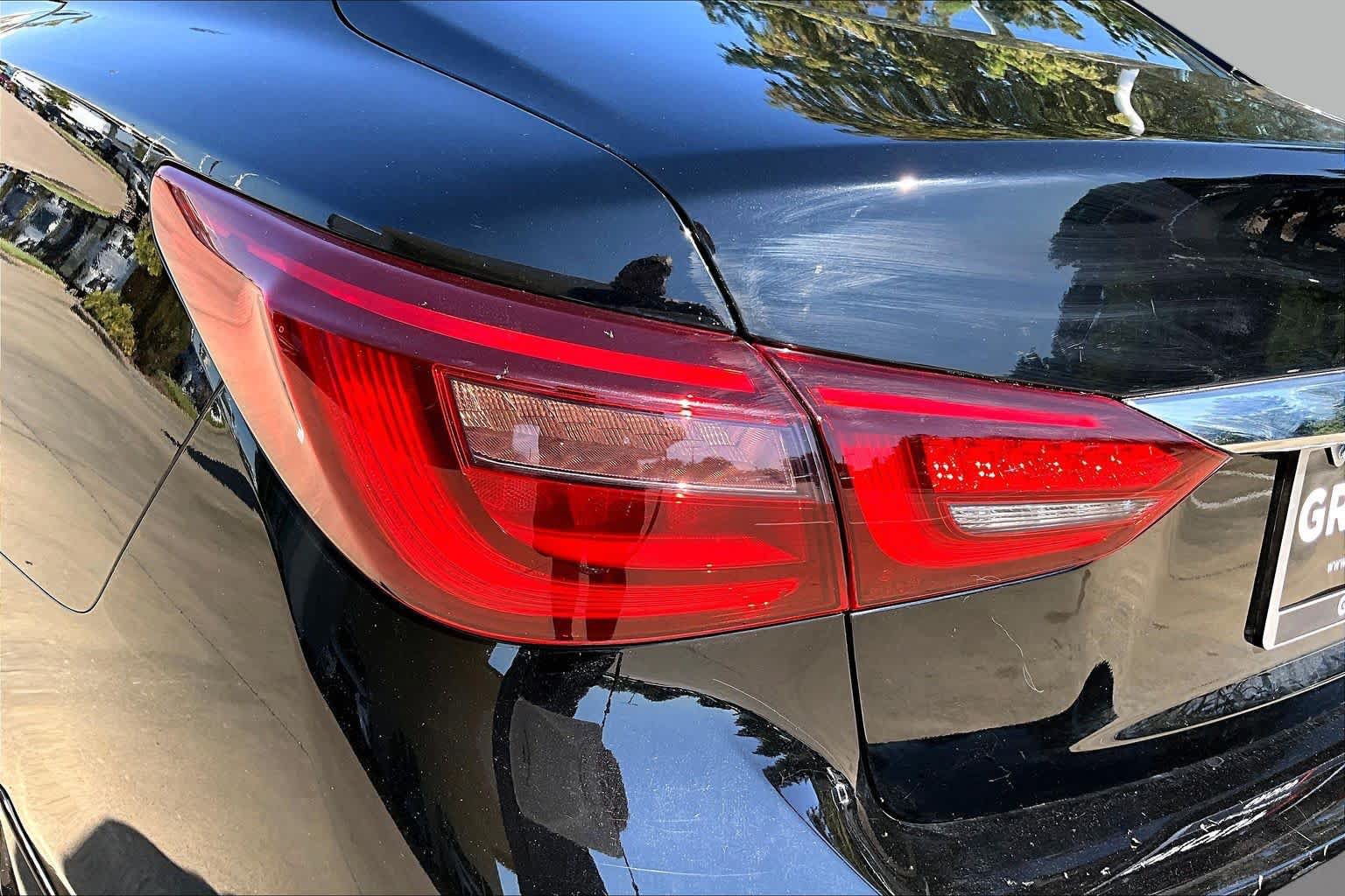 Used 2019 INFINITI Q50 Luxe w/ Essential Package (3.0T Luxe) RWD image 27