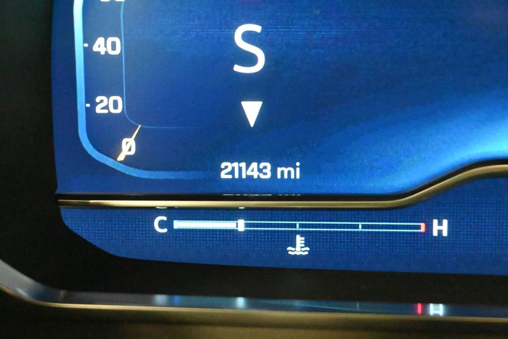 Used 2024 Chevrolet Tahoe RST w/ Luxury Package image 27