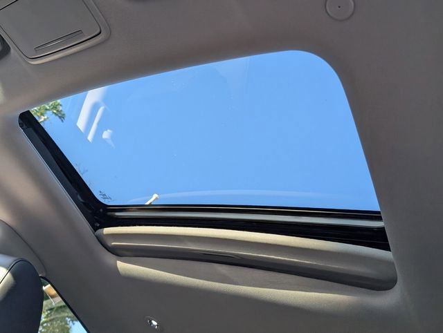 Certified 2025 Acura ADX FWD image 21