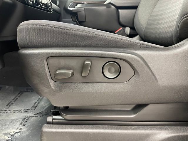 Used 2022 Chevrolet Silverado 1500 LT Trail Boss w/ LPO, Dark Essentials Package image 11