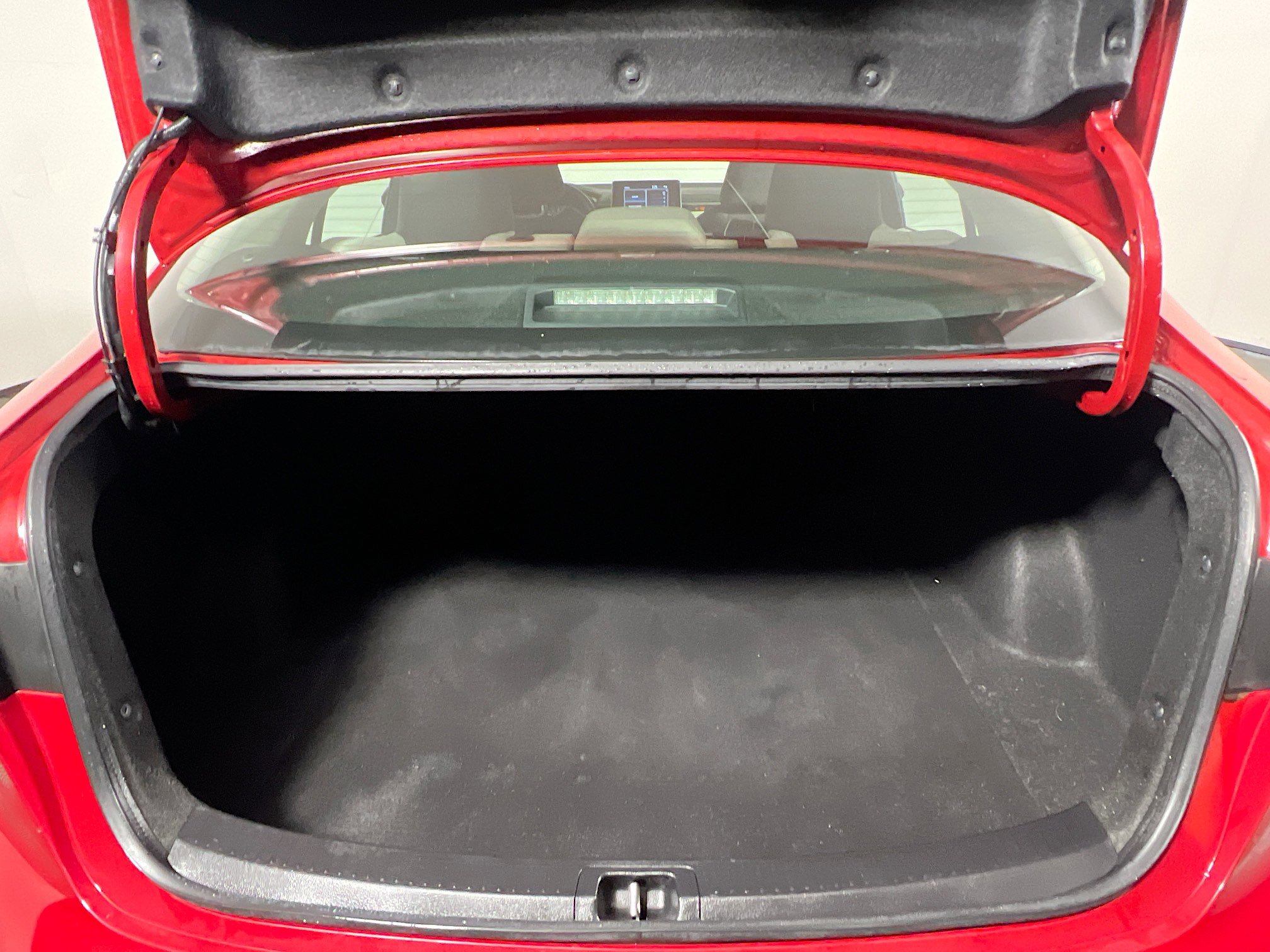 Used 2021 Toyota Corolla LE image 33