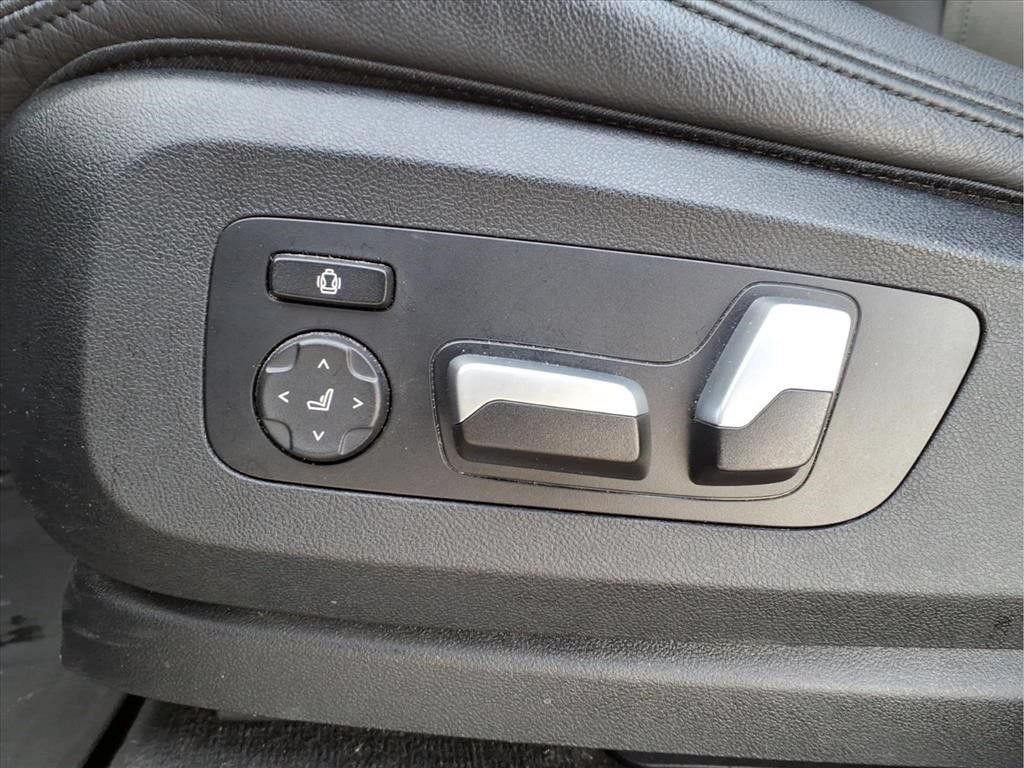 Used 2022 BMW X5 xDrive40i AWD/4WD image 17