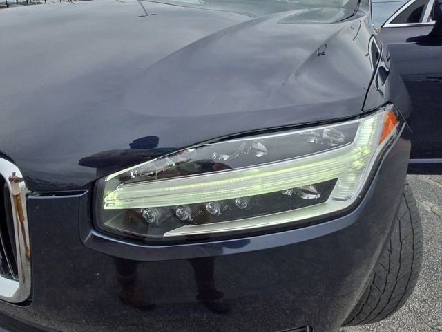 Used 2019 Volvo XC90 T5 Momentum w/ Protection Package Premier FWD image 28