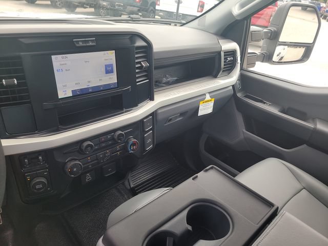 New 2026 Ford F350 XL w/ FX4 Off-Road Package AWD/4WD image 21