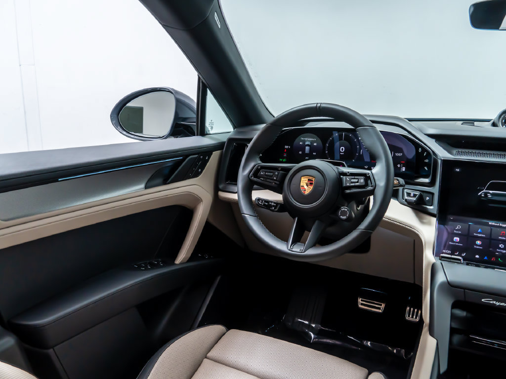 New 2026 Porsche Cayenne Electric AWD/4WD image 32