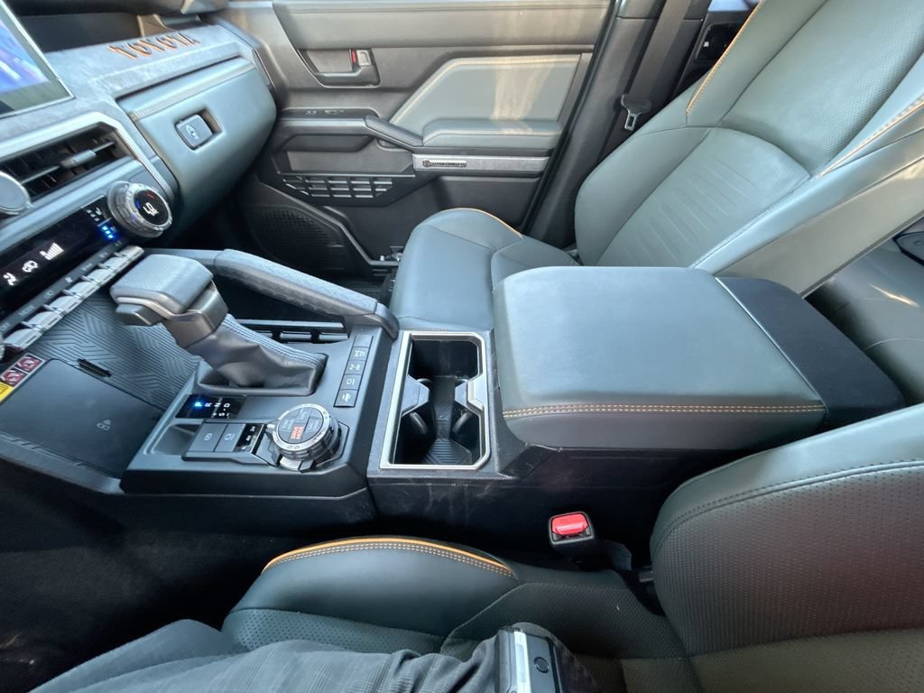 Certified 2025 Toyota 4Runner Platinum AWD/4WD image 20